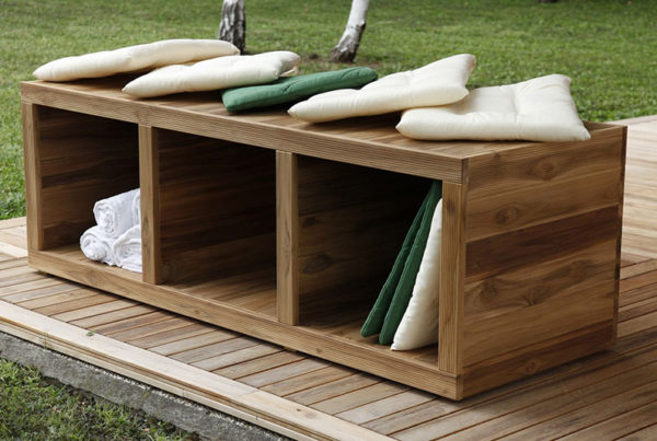 manutenzione dei mobili in legno da giardino